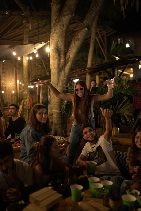 Hidden House Hostel Party Montañita Exterior foto